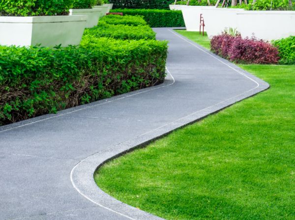 Walkway Curb Installation in Napa