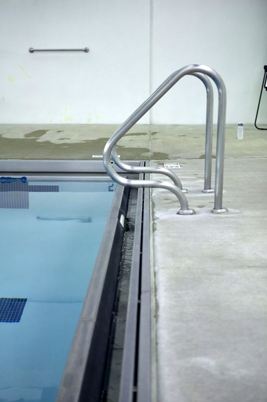 Poolside Concrete Paving